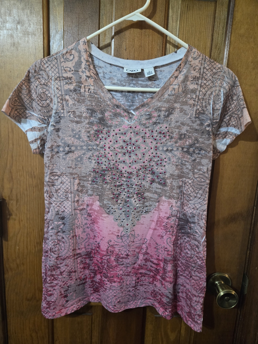 Cato Pink Ombre V-Neck Short Sleeve Top with Rhinestone Detail